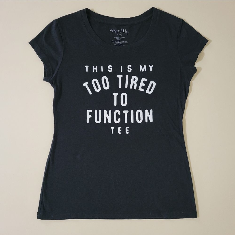 Wound Up Women's Crewneck Graphic Short Sleeve Tee